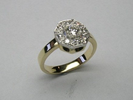 Antique style diamond ladies occasion ring