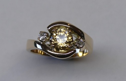 Champagne coloured natural zircon and diamond dress ring